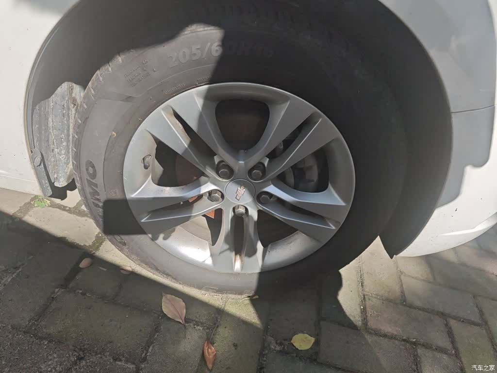 Chevrolet SE, 2016 8