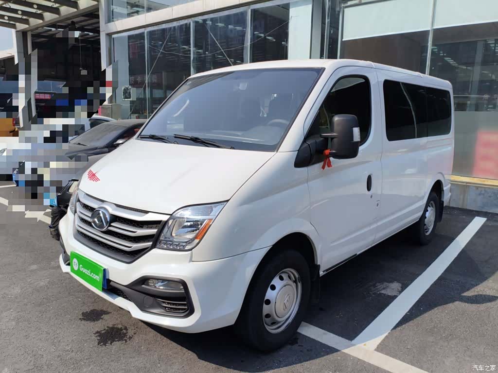 Maxus V80, 2024 1