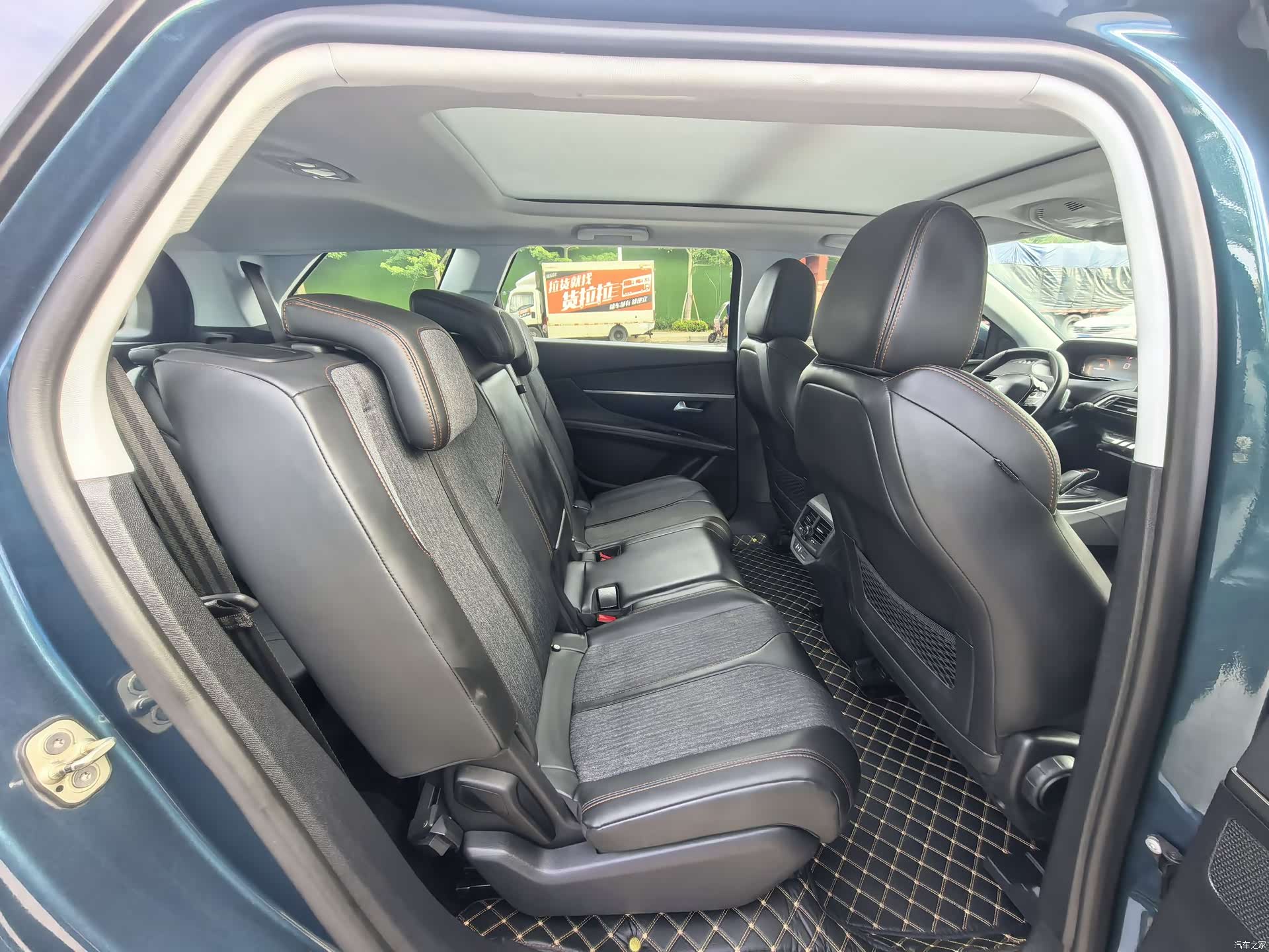 Peugeot 5008, 2017 9