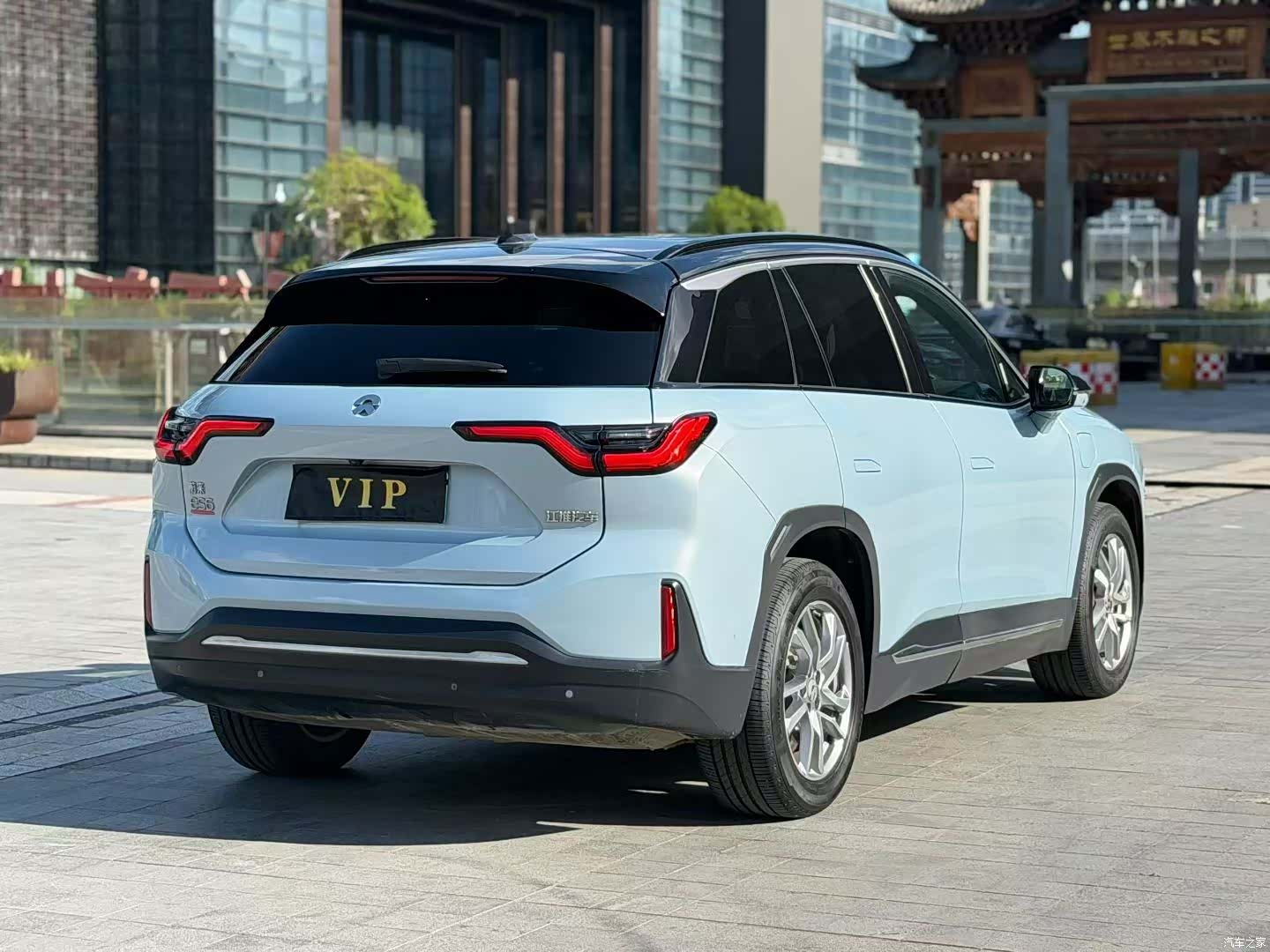 NIO ES6, 2022 4