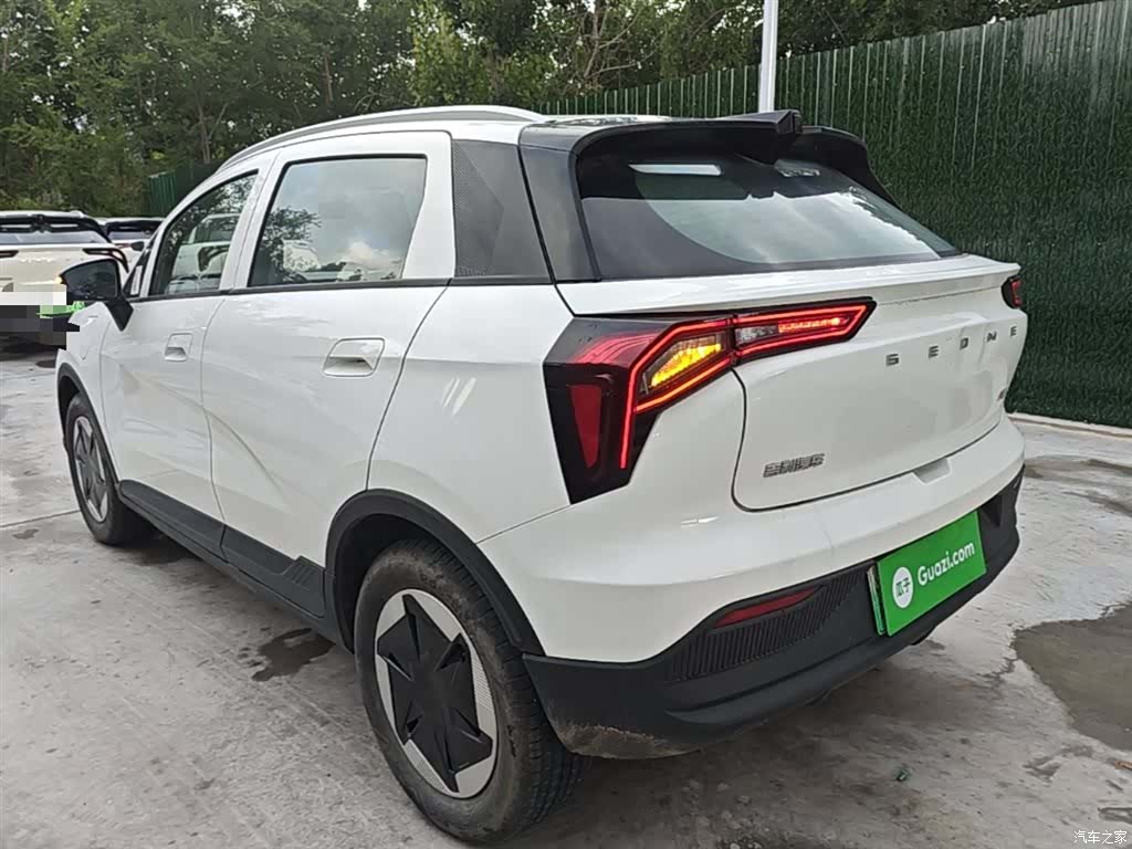 Geely E, 2024 все фото