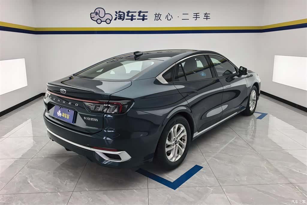 Ford Mondeo, 2024 3
