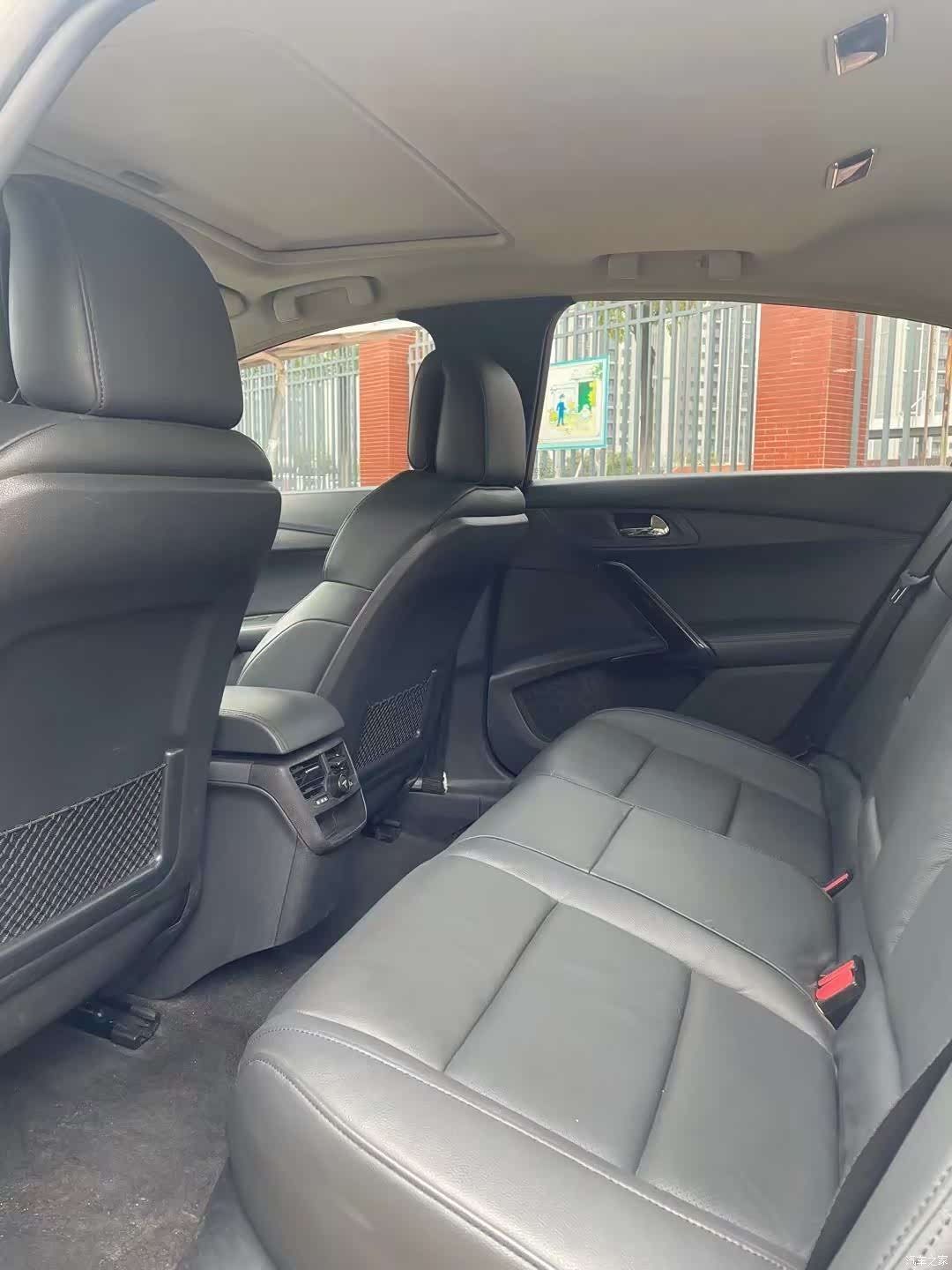 Peugeot 508, 2015 6