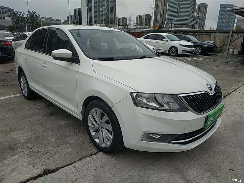 Skoda Rapid, 2019 4