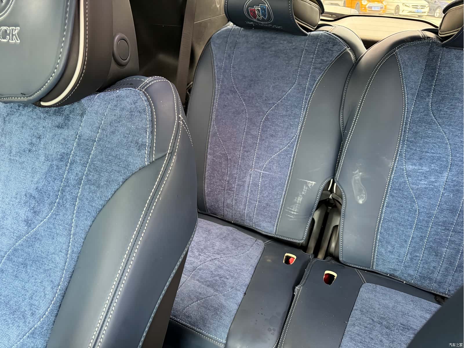 Buick Enclave, 2023 10