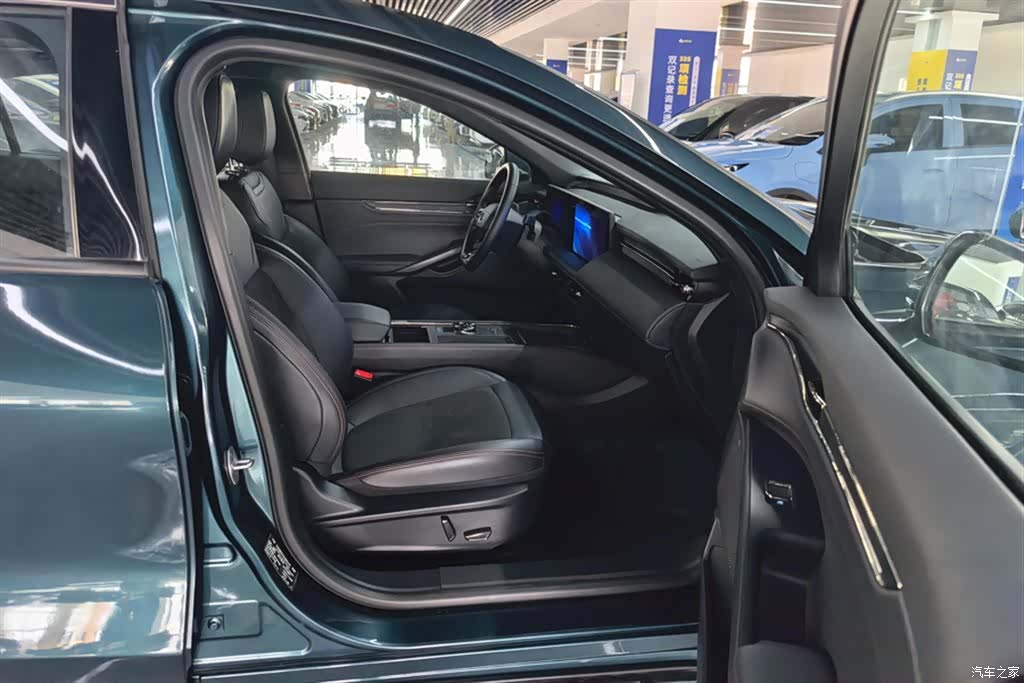 Ford Mondeo, 2024 8