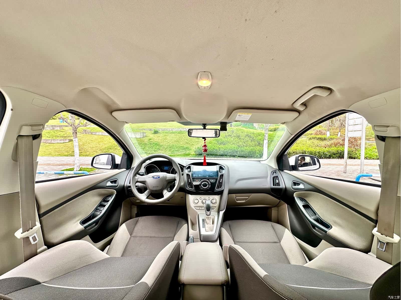 Ford Focus, 2014 34