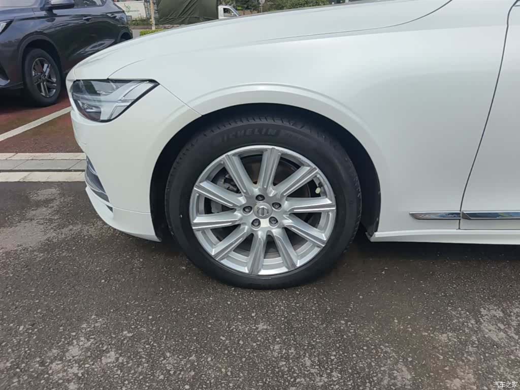 Volvo S90, 2020 23