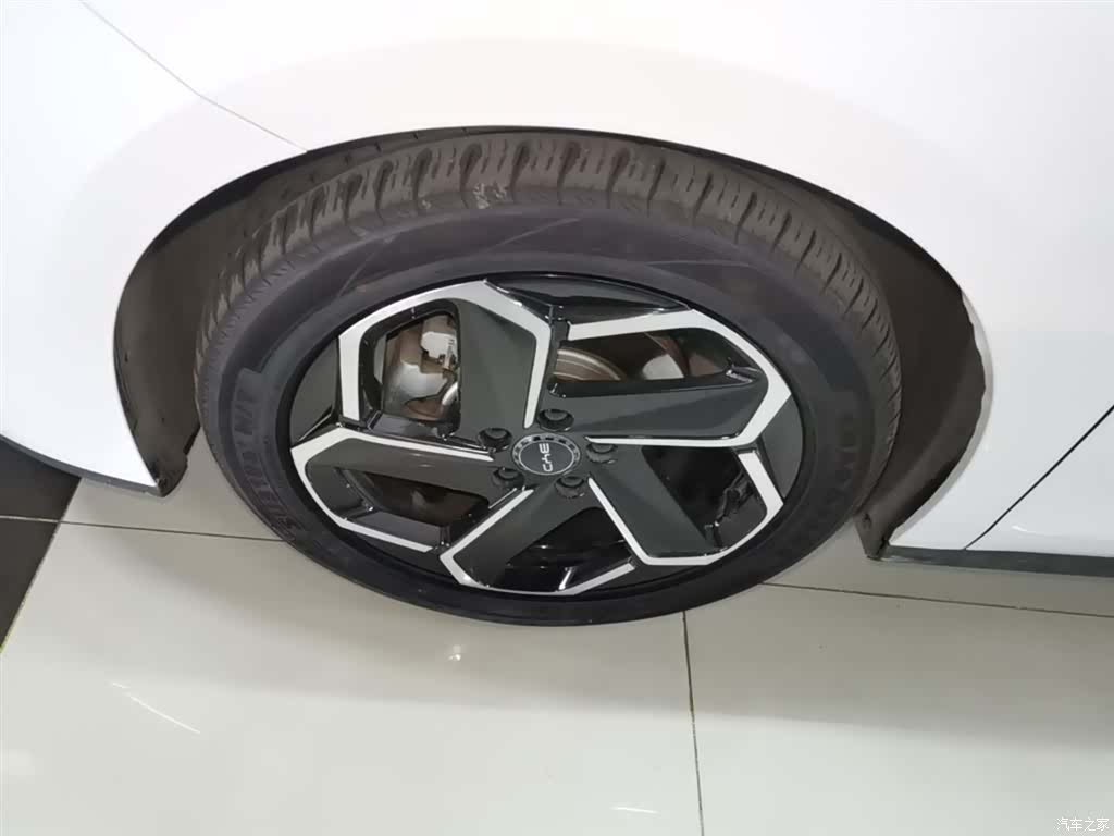 BYD Seal, 2024 23