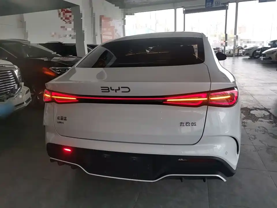 BYD Seal 06