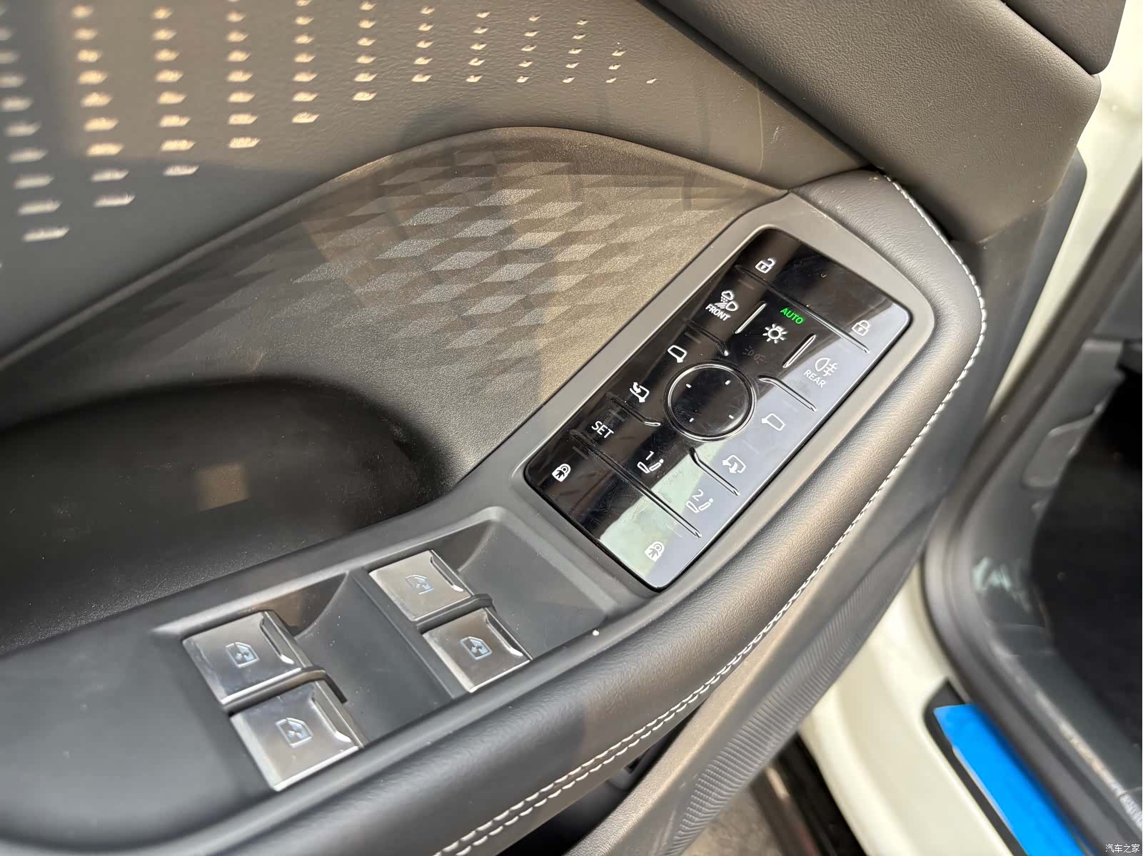 Audi A5, 1900 10