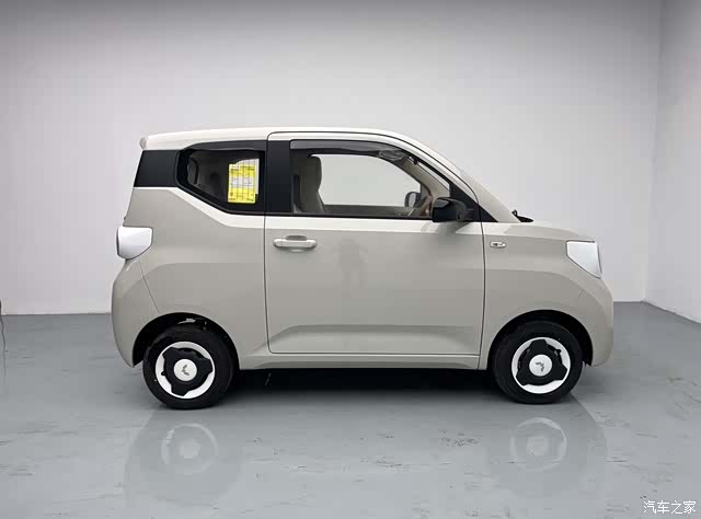 Wuling MINIEV, 2026 4