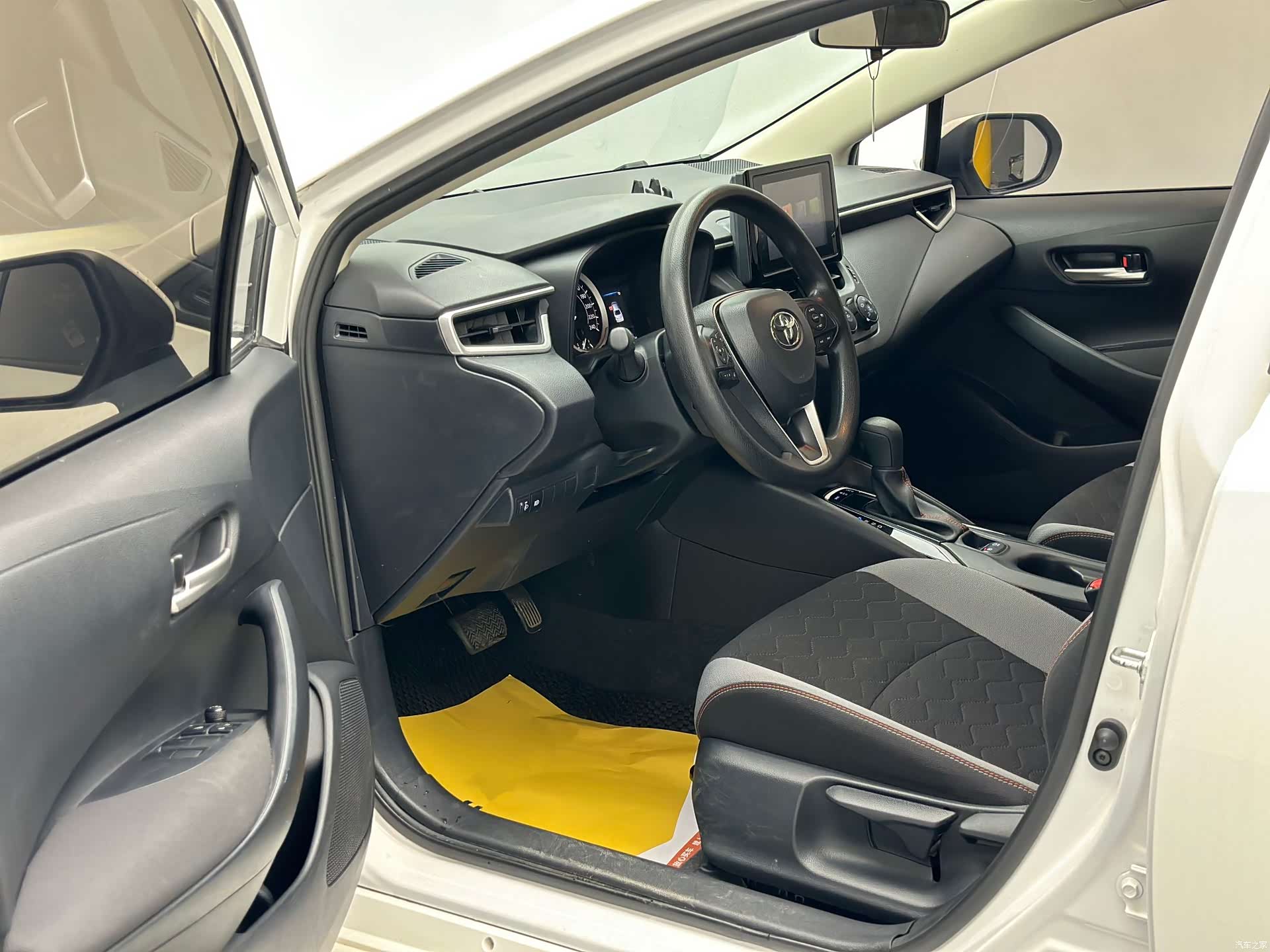 Toyota Corolla, 2024 16