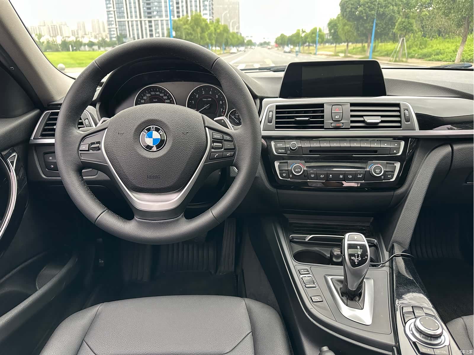 BMW 3 Series, 2017 15
