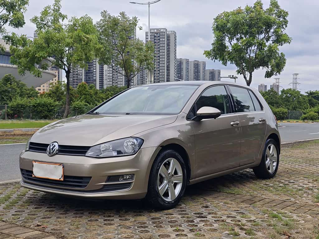 Volkswagen Golf 2015 1.4TSI AT Luxury
