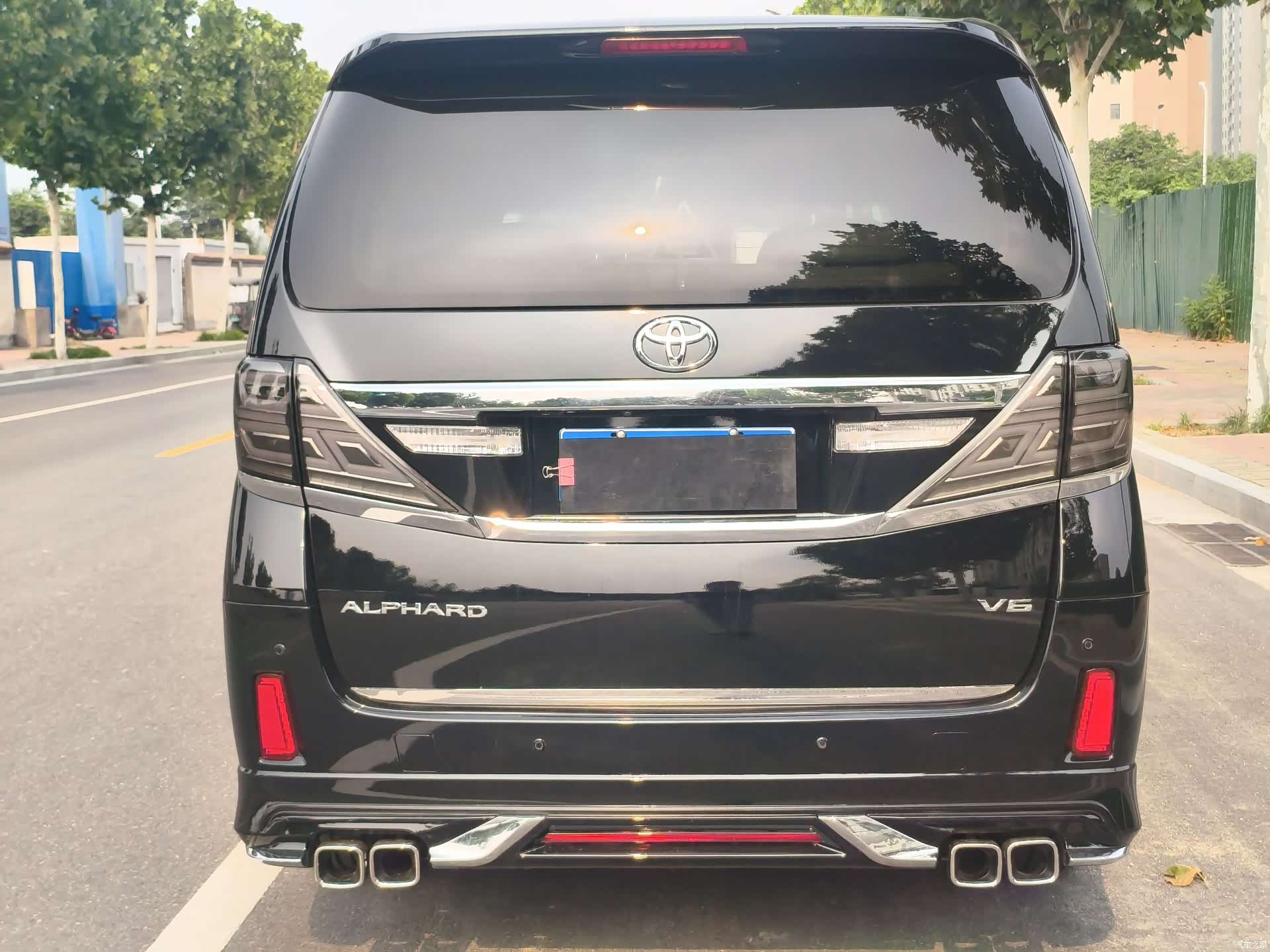 Toyota Alphard, 2012 19