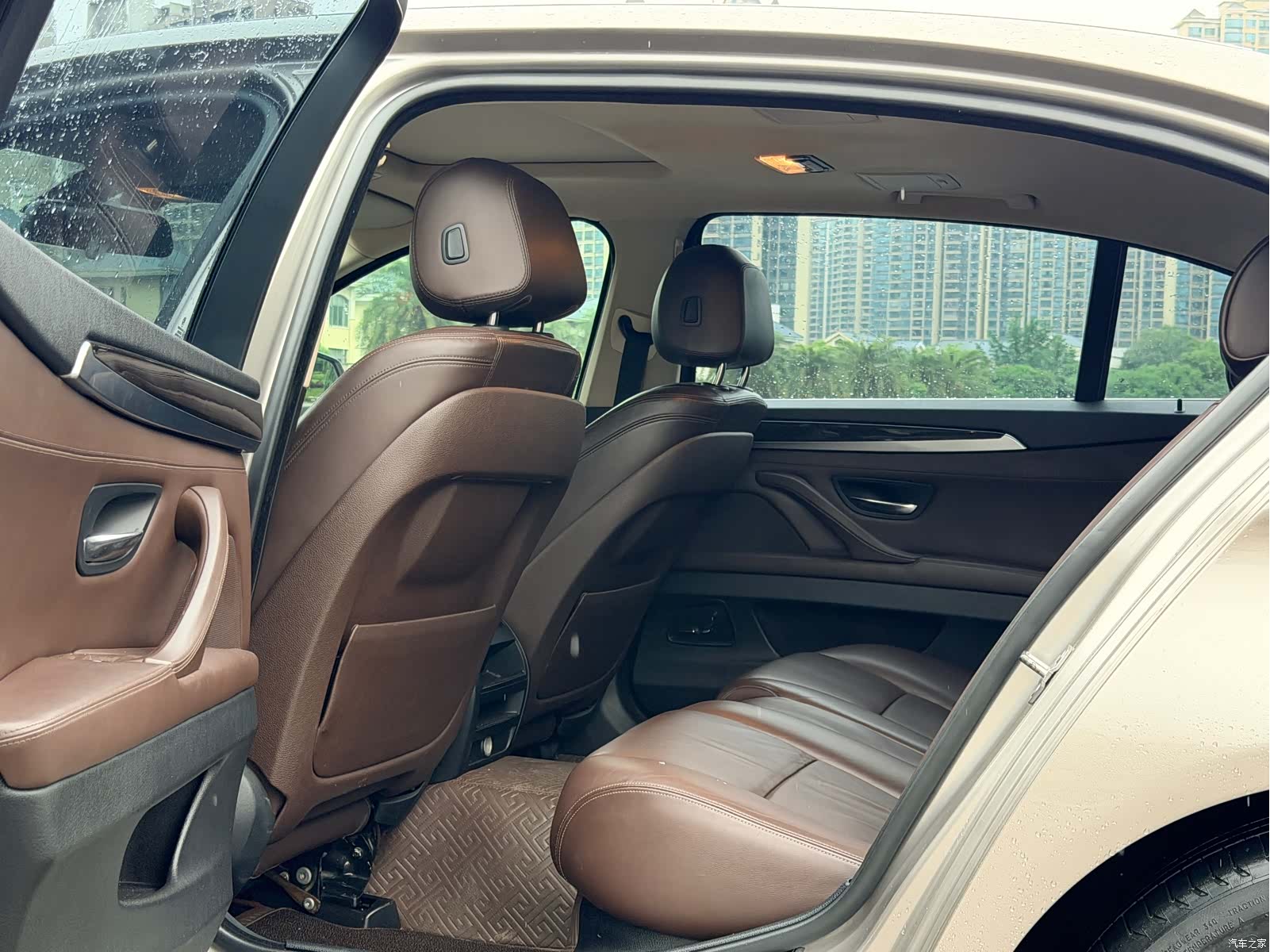 BMW 5 Series, 2016 9