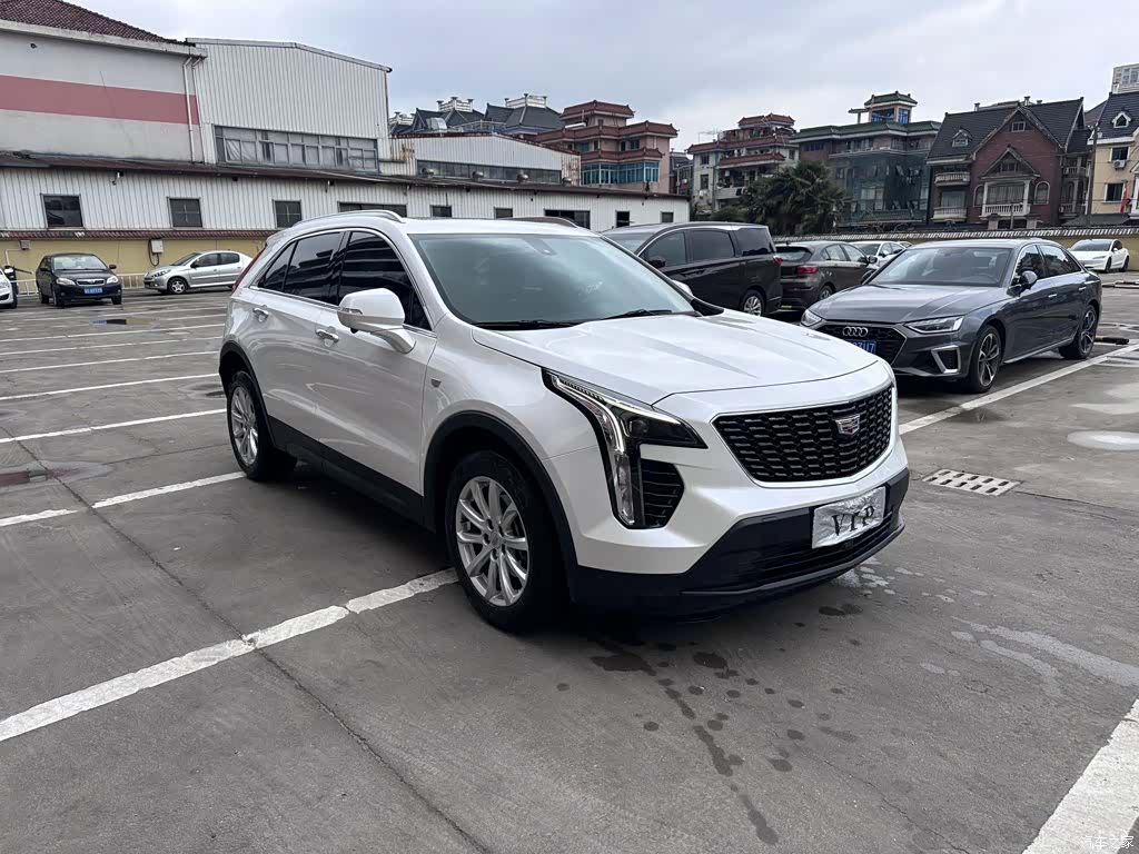 Cadillac XT4, 2022 3