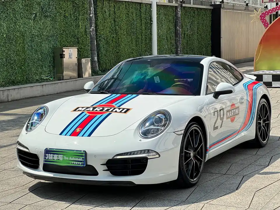 Porsche 911