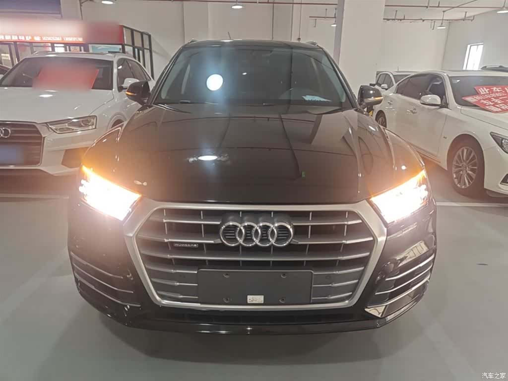 Audi Q5L, 2019 3