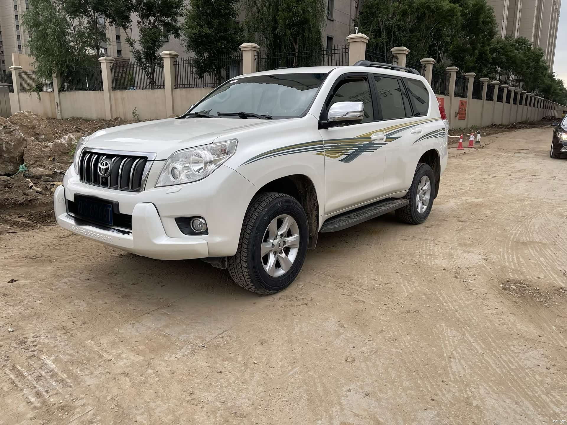 Toyota Prado, 2012 11