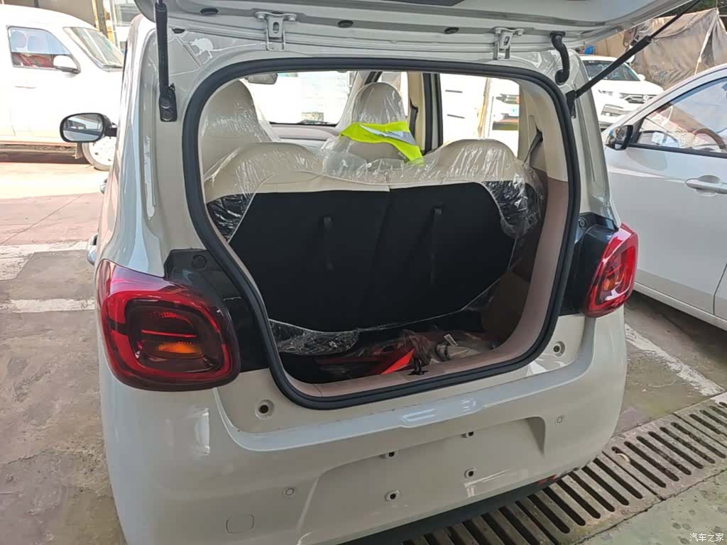Wuling MINIEV, 2026 19