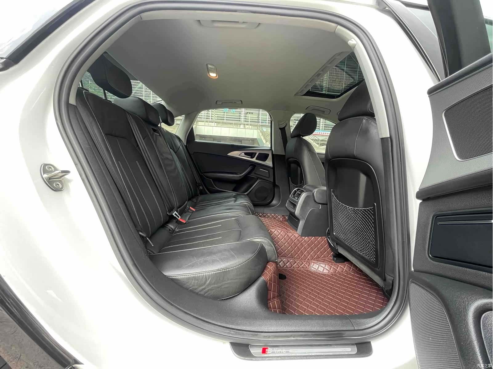 Audi A6L, 2017 12
