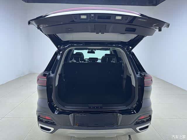 Chery Tiggo 8, 2024 13