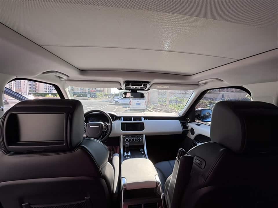 Land Rover Range Rover Sport Land Rover Range Rover Sport