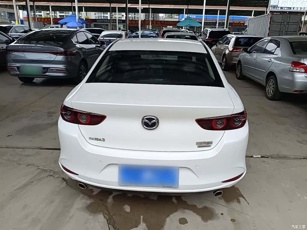 Mazda Mazda3, 2022 6