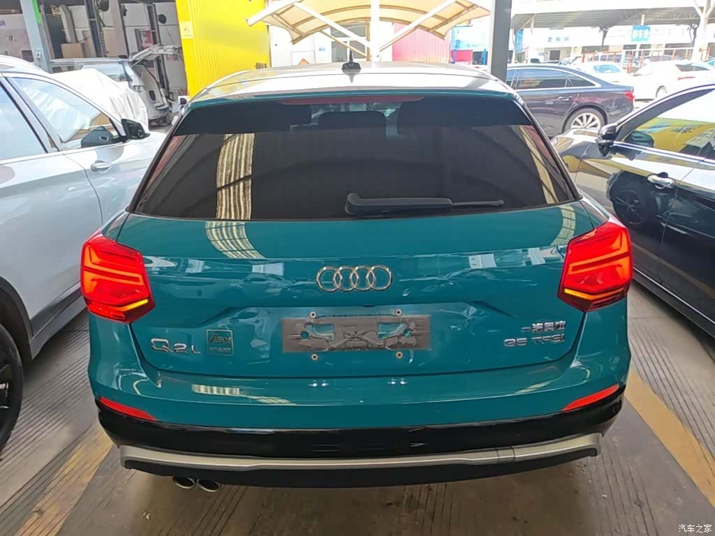 Audi Q2L, 2020 6