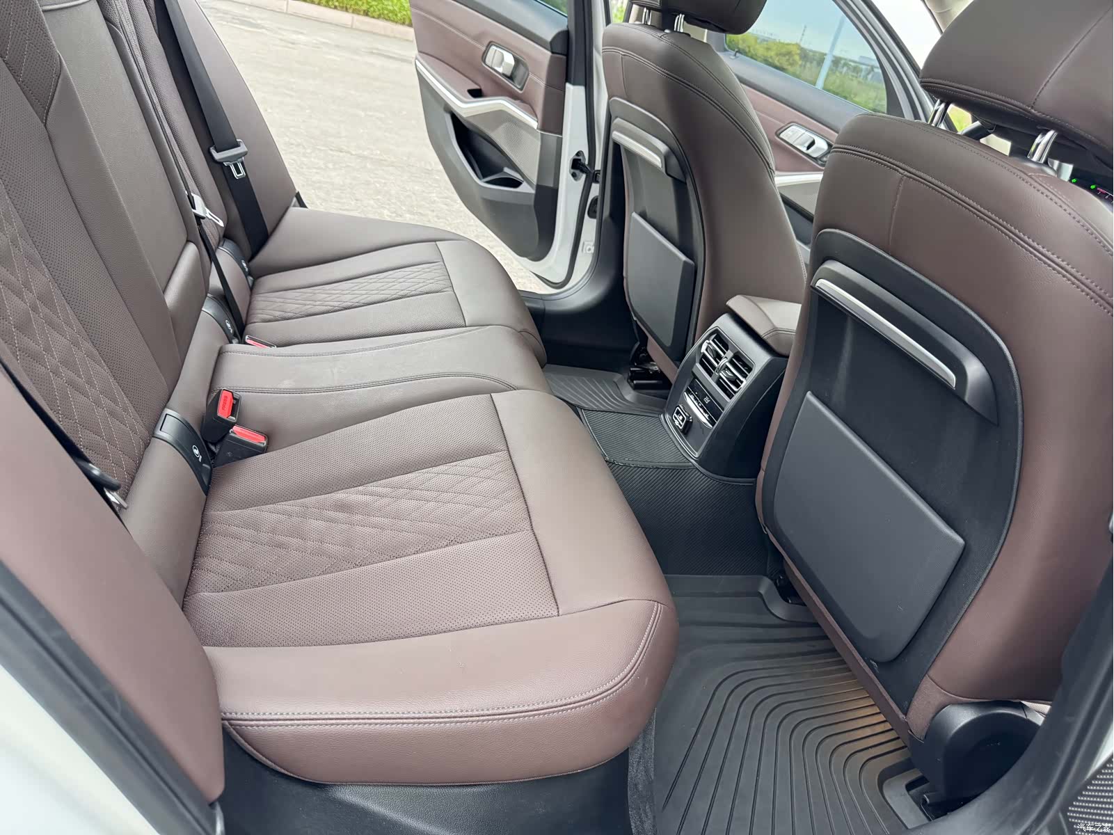 BMW 3 Series, 2022 12
