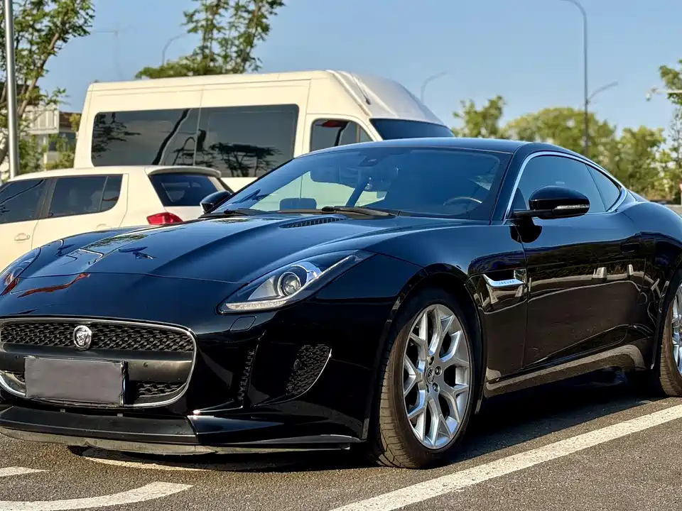 Jaguar F-TYPE