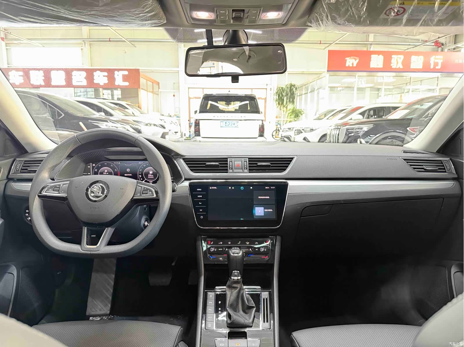 Skoda Superb, 2024 14