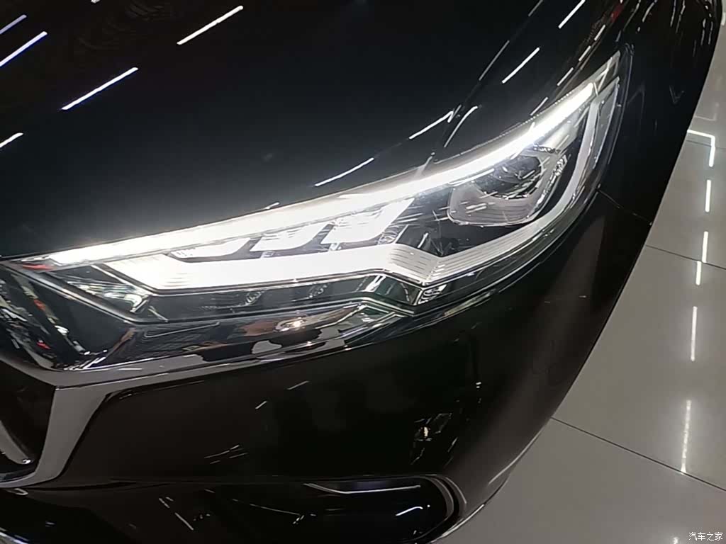 Hongqi HS5, 2022 24