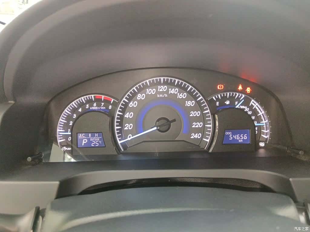 Toyota Camry, 2016 12