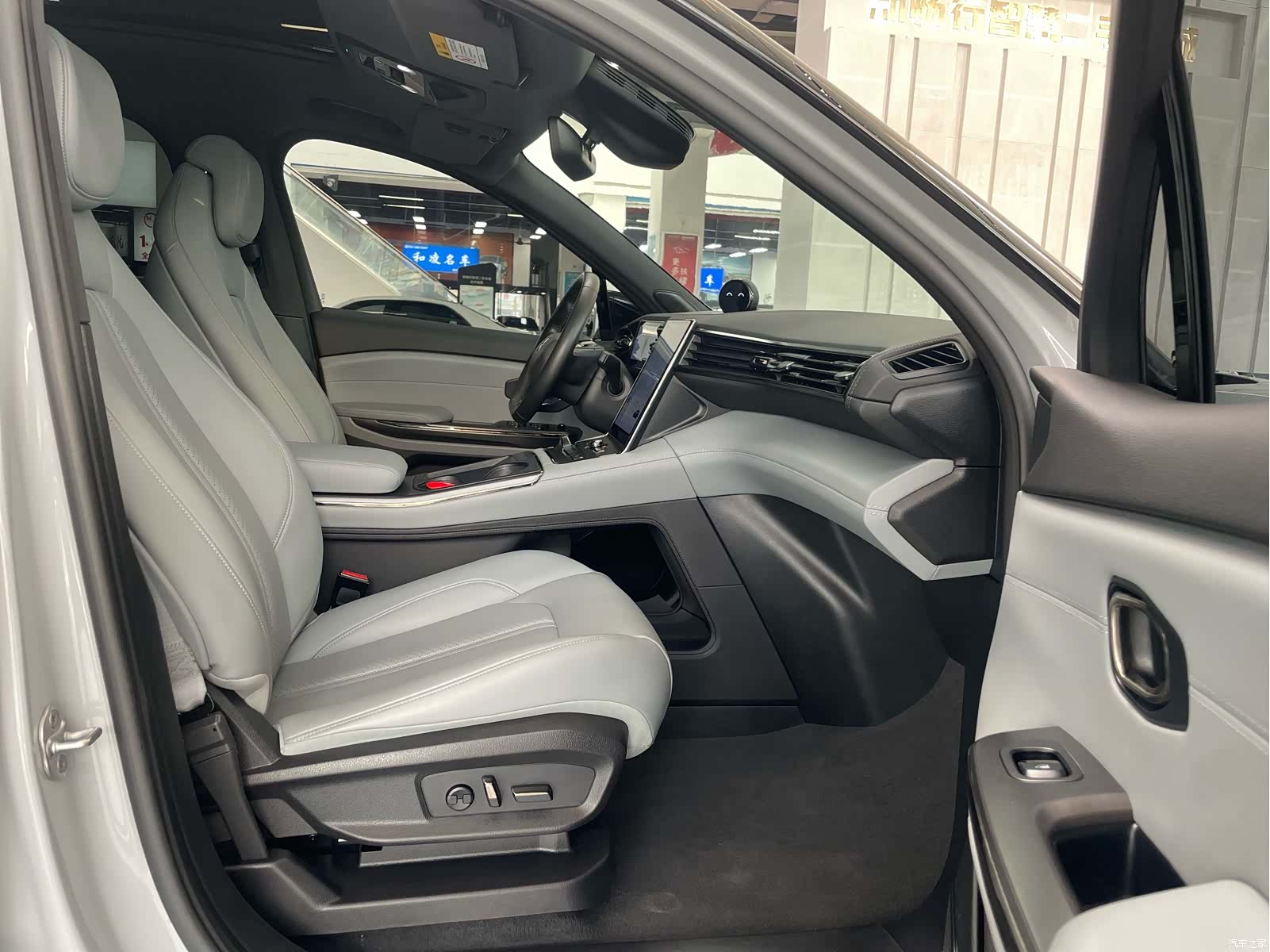 NIO ES6, 2021 11