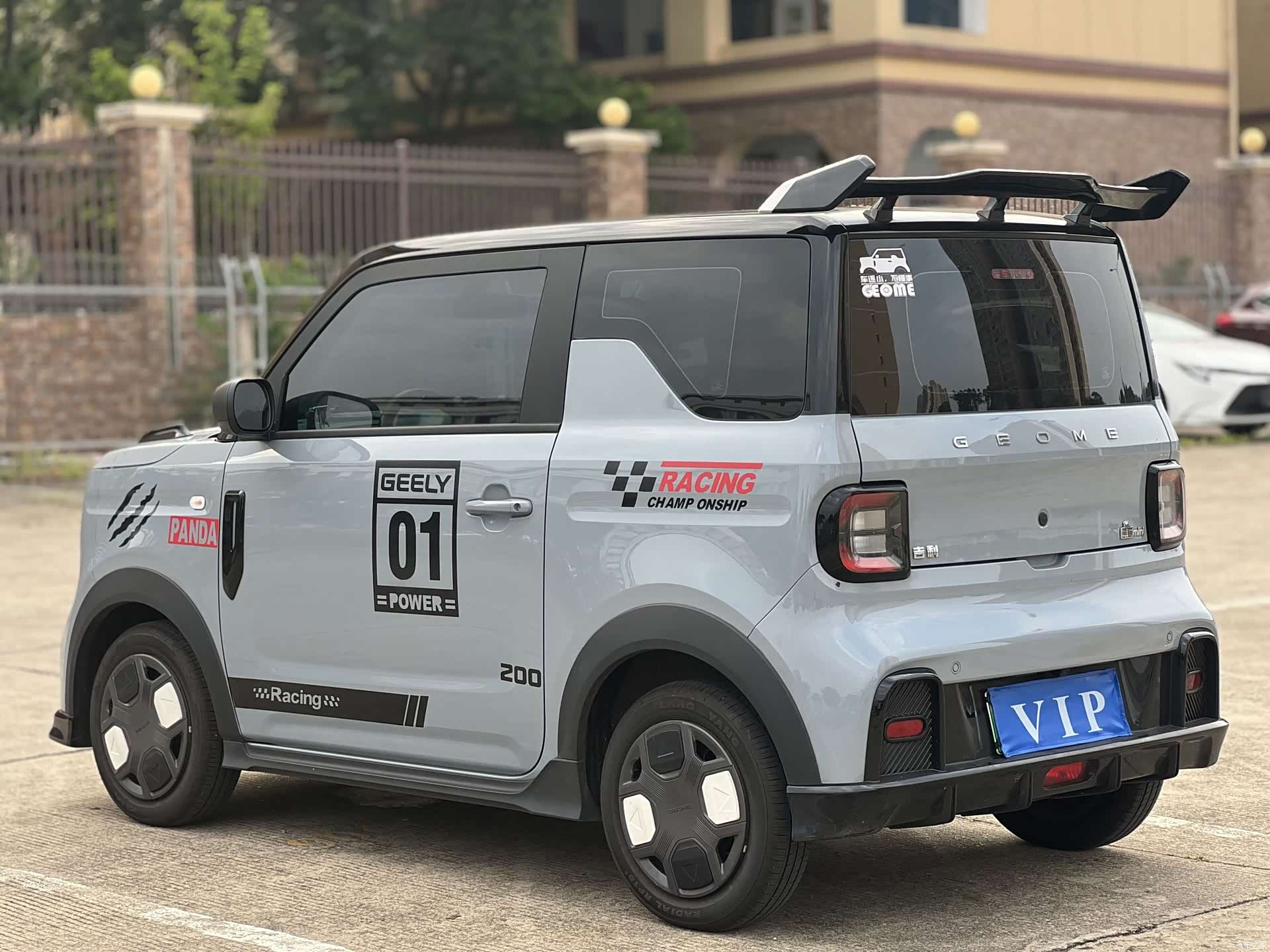 Geely Panda, 2025 9