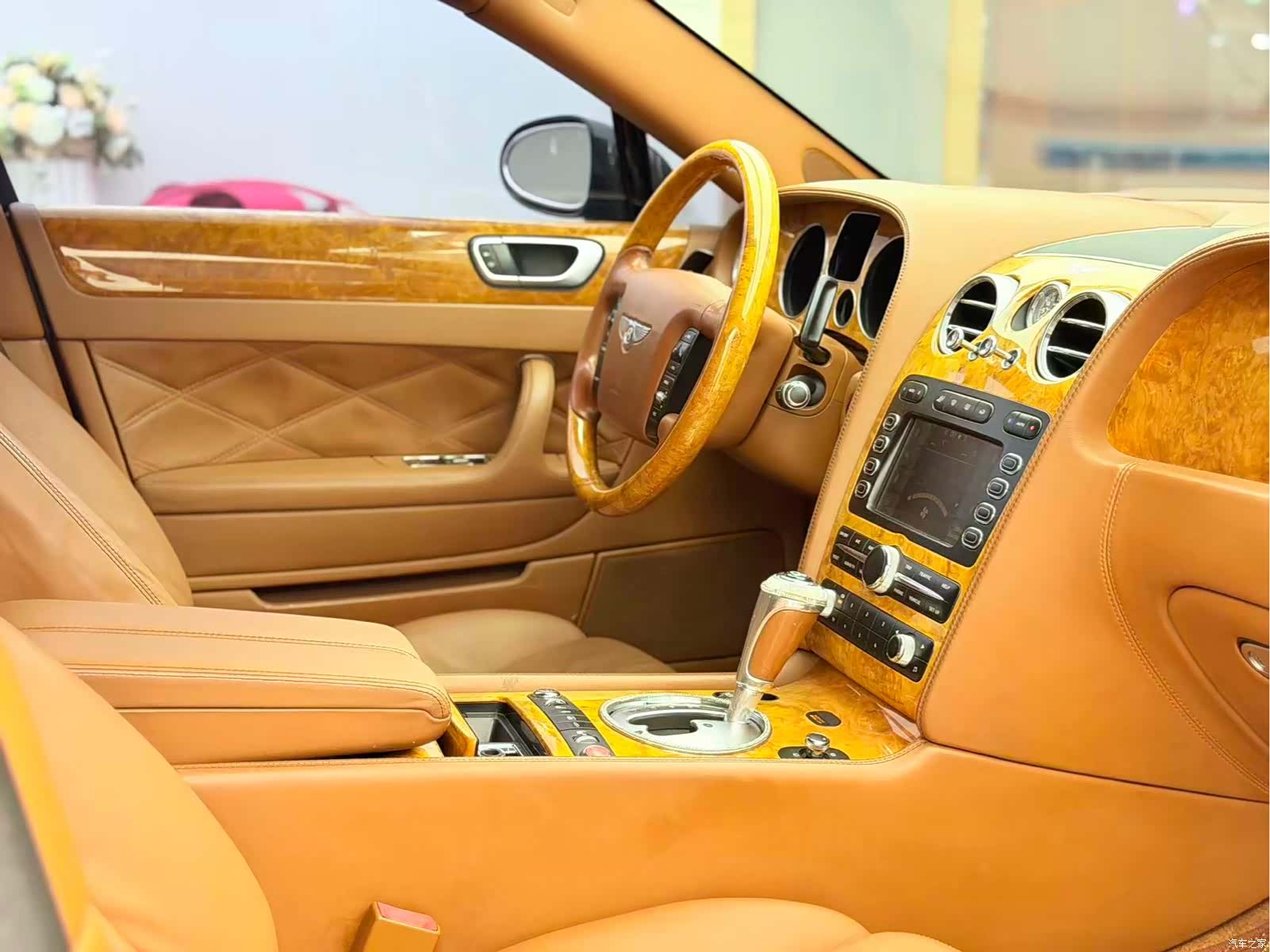 Bentley Flying Spur, 2009 8