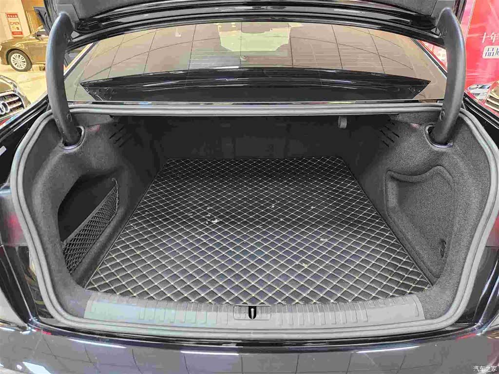 Audi A6L, 2021 14