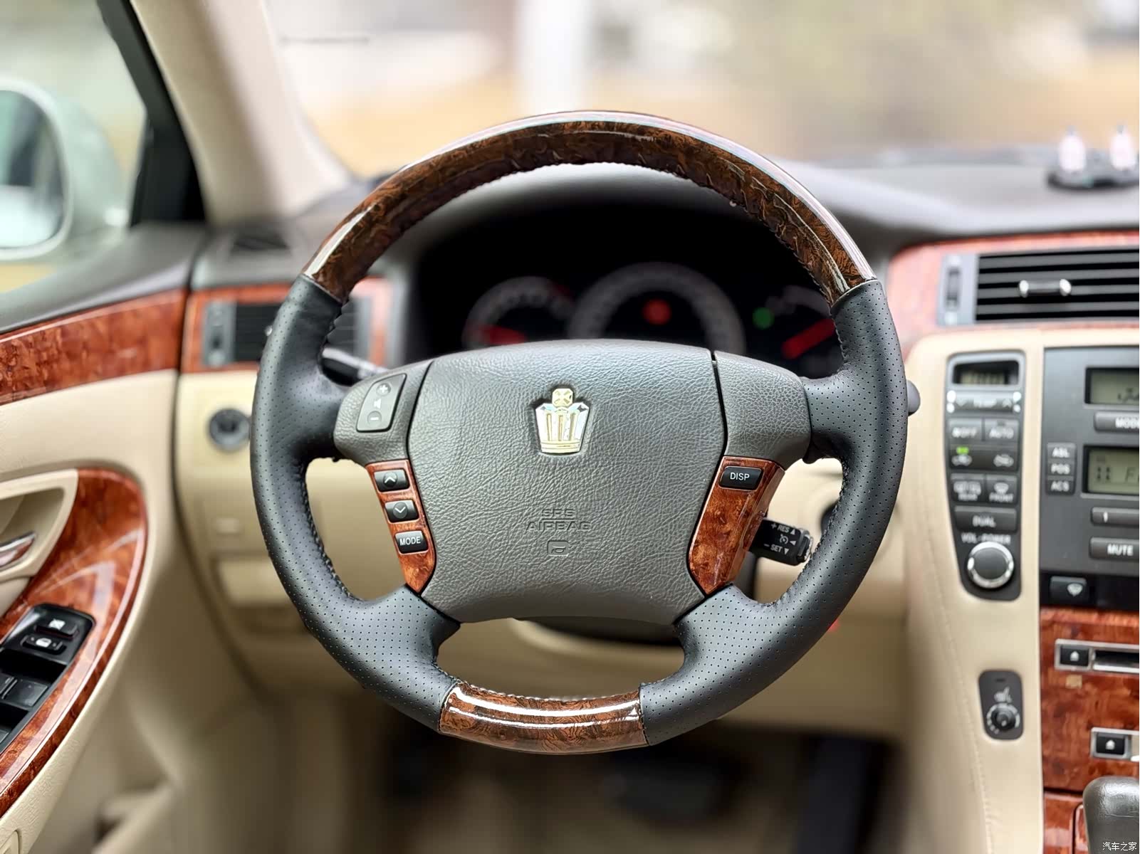 Toyota Crown, 2008 7