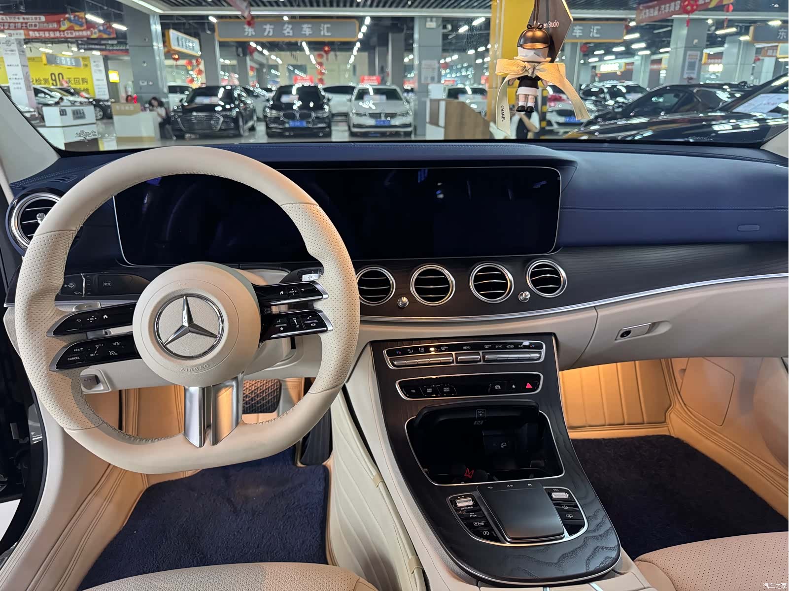 Mercedes-Benz E-Class, 2022 9