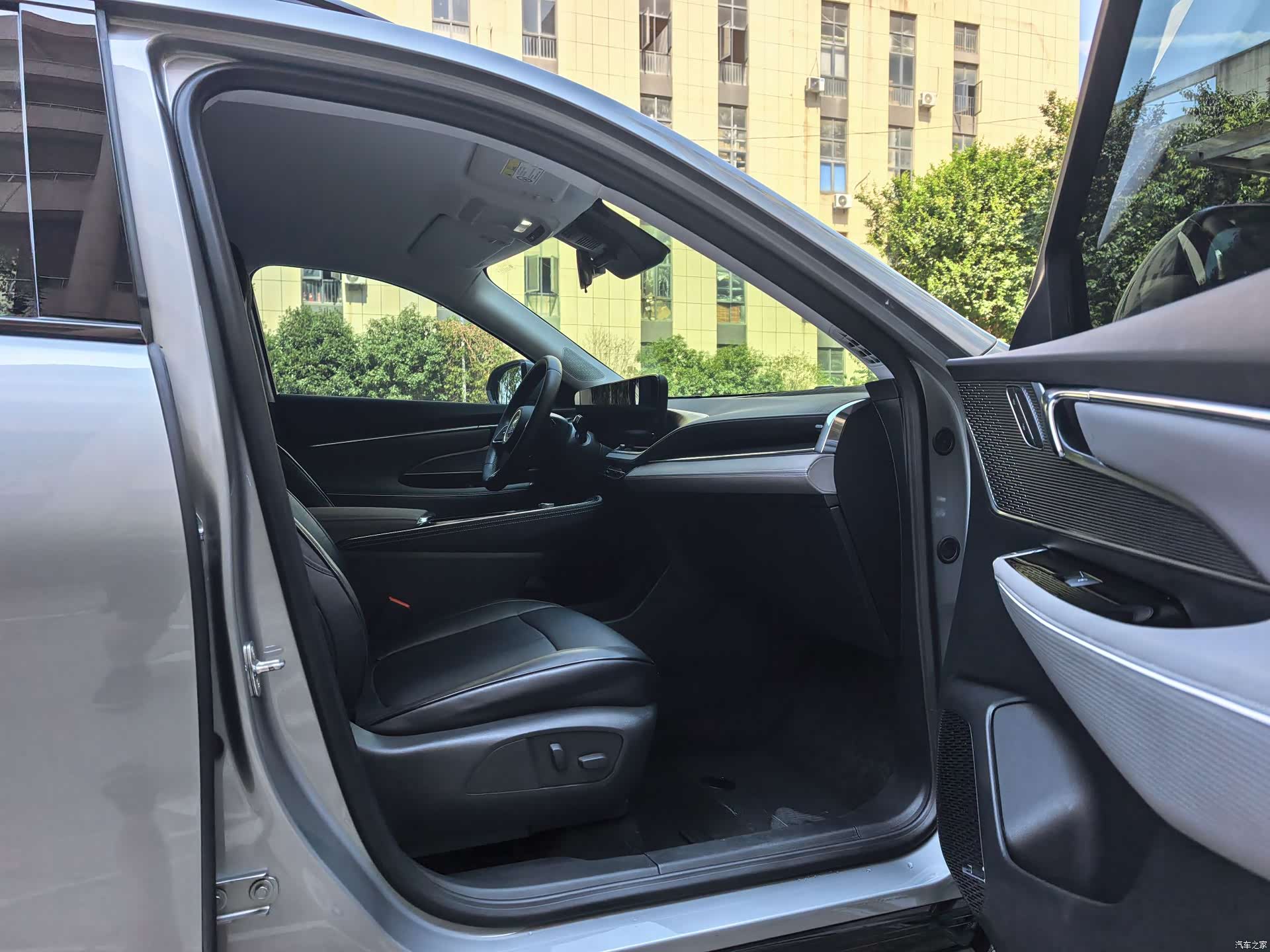 Buick E5, 2025 20