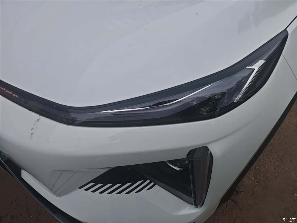 Geely Galaxy L7, 2023 18