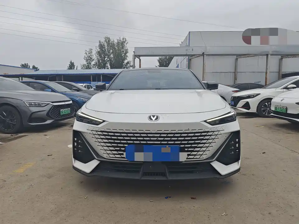Changan UNI-V