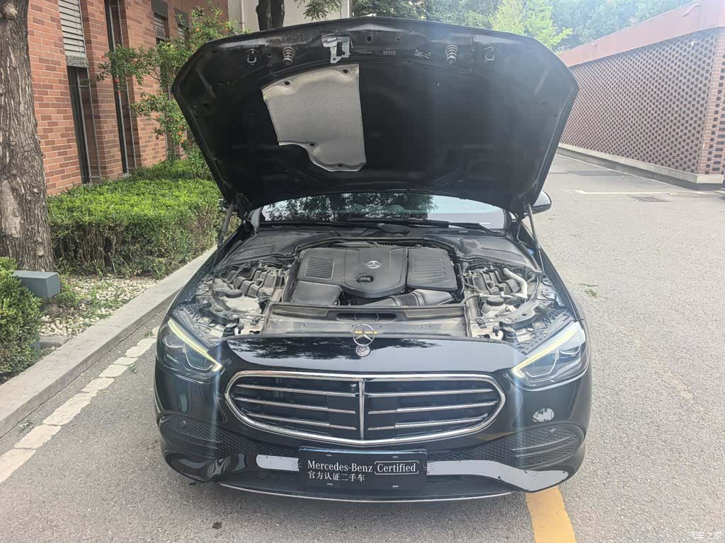 Mercedes-Benz C-Class, 2025 9
