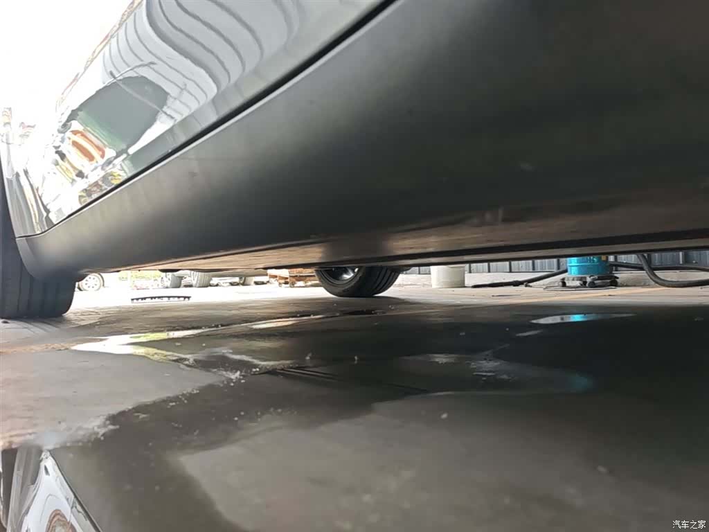 Tesla Model Y, 2022 21