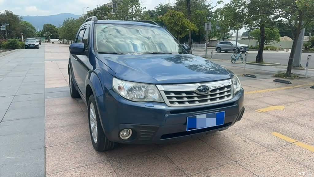 Subaru Forester, 2012 3