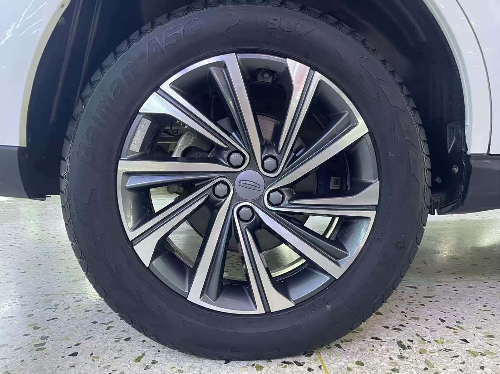Geely X6, 2023 7
