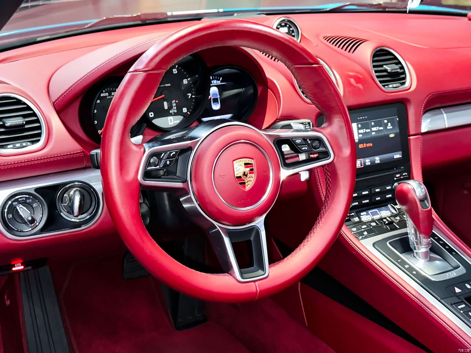 Porsche Boxster, 2018 15
